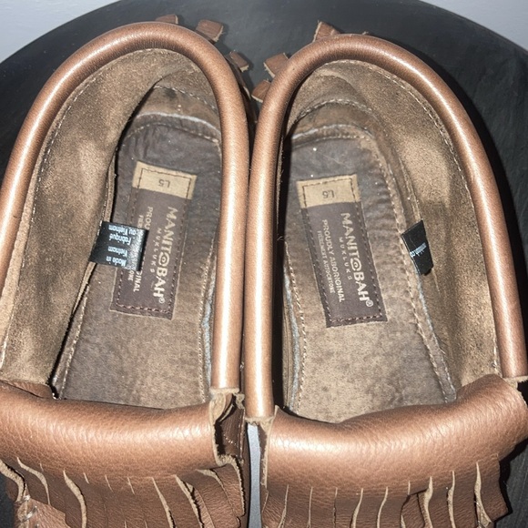 Manitobah Mukluks Moccasin - Picture 2 of 5